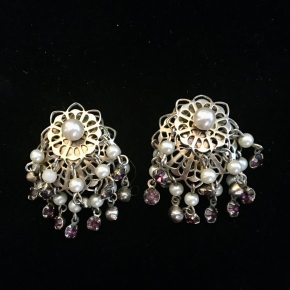 Earrings Vintage Chandelier Gold Pearls Purple Rhi - Picture 1 of 10